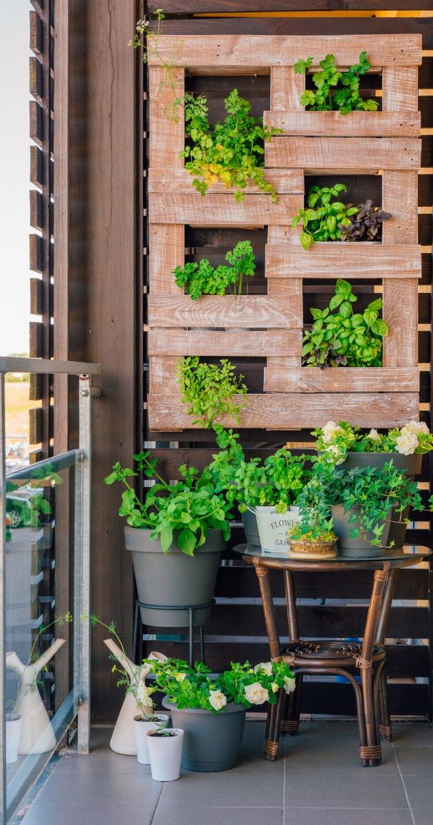 8 perfect space-saving gardening ideas for small areas - House.mt